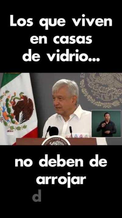 Arrojando piedras...