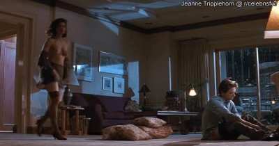 Jeanne Tripplehorn [gif]