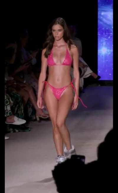 Giulia Ciancio - Chloe Rose Swim, Miami 2024