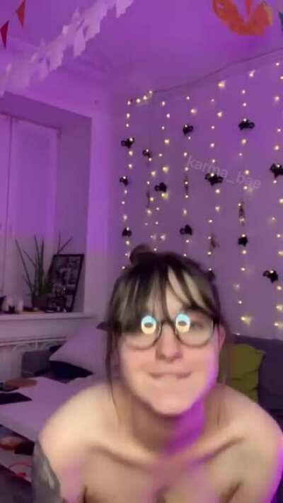 Just getting ready for our cuddle sesh🤓😉