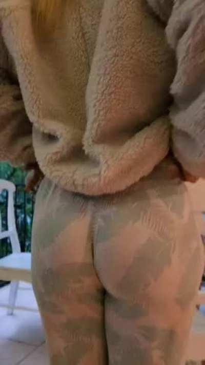 Let’s cuddle so I can steal your body heat