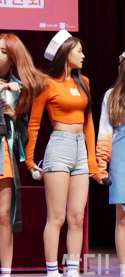 AOA - KIM SEOLHYUN GIF by llikebread