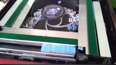 How an automated mahjong table works