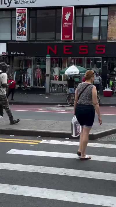 Can New York into Latin America? 👨🏿🐵💀🐀🐸🦆🩸🔪🔫👳🏿‍♂️💯