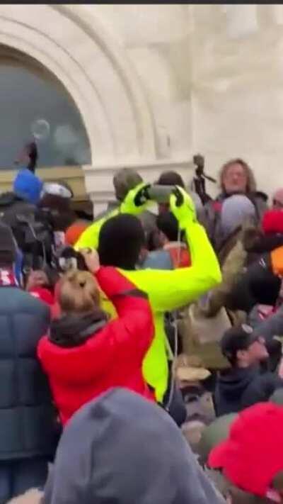 Video shows Trump supporters stopping & pulling away ANTIFA men from breaking the Capitol windows. Trump supporters are heard yelling out “That’s Antifa!!!”