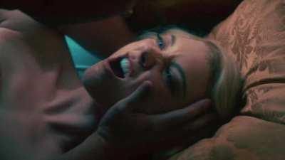 Natalie Dormer Looks like alot of fun