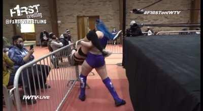 Skye Blue vs Billie Starkz Starkz punishing Skye Blue
