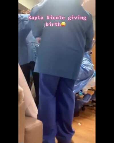 Kayla giving birth 😂