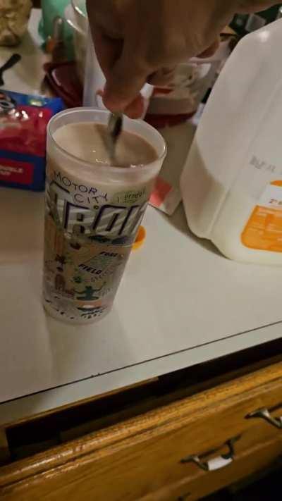 Choccy milk voice over 