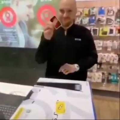 Quando le carte Uno sono utili nella vita reale: