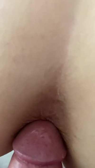 The best part of anal is when a hard cock pops its head in my ass. Goosebumps