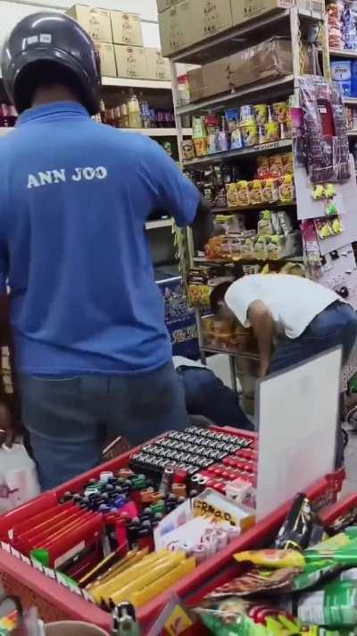 Devastating blow to the End*an diaspora by loyal soldiers of Winnie the Pooh