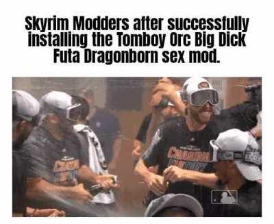 Loverslab mods does not make you weird 😡😡😡😡😡😭😭😭😭