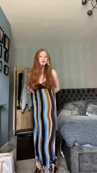 Do you like my dress ?