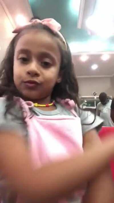 Hmm vou grava um tiktok no culto