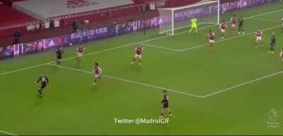 Ross Barkley & Jack Grealish showboating in the build-up to Saka's OG