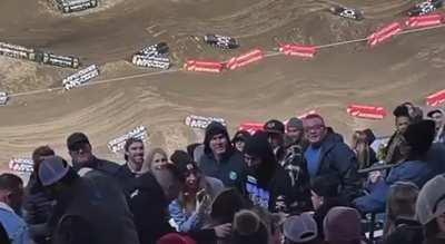 Viral Public Titty Video