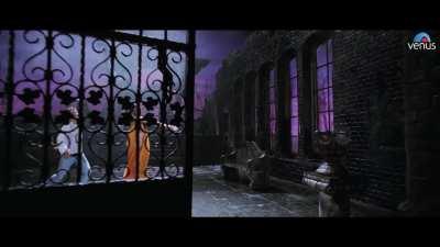 Katrina Kaif hot 🥵🤤♥️ scene in De dana dan song Gale lag ja 