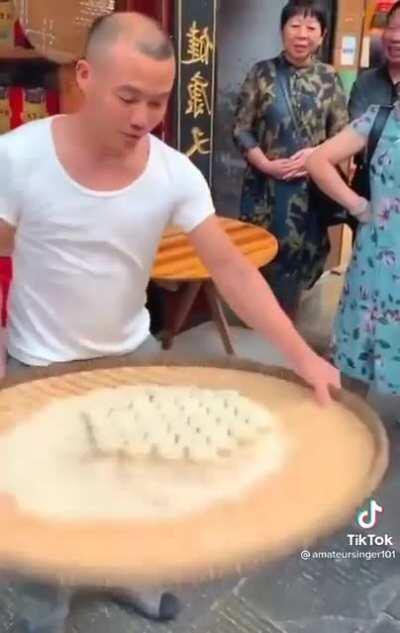 The way he arranges the pastries