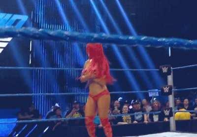 Eva Marie wardrobe malfunction