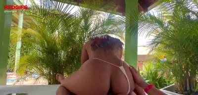 I love fucking in public while people walk by