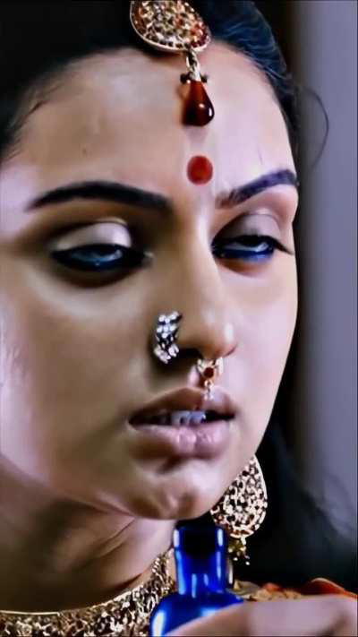 Shruti Marathe sexy edit. She has one of the biggest boobs in marathi industry