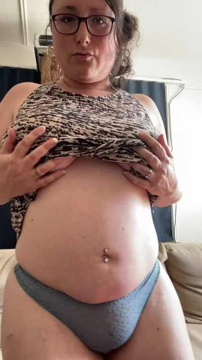 Could I seduce you if you were my neighbor?