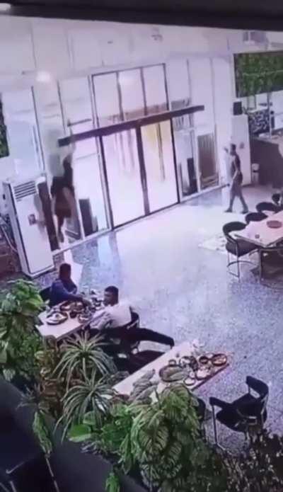 Dropping in for lunch