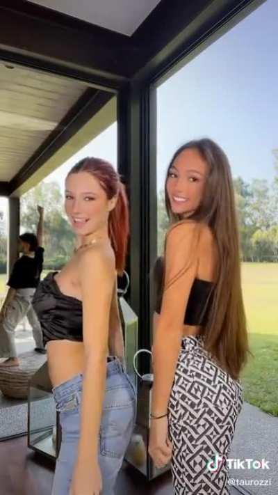 qué pena que la amiga es bastante plana