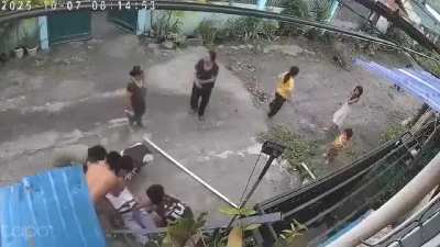 Việt nam Nơi khu vực ở dân tộc tiểu số có anh thợ đang sửa bị điện giật