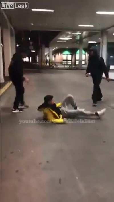 Guy forgets he's in real life, and not in an action movie