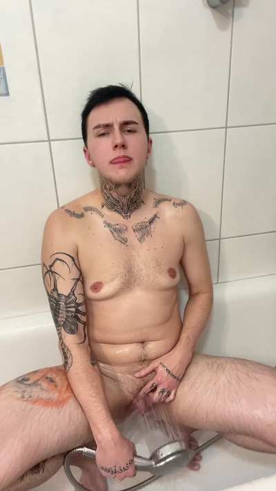 There is still place in shower, dare to join me ? 