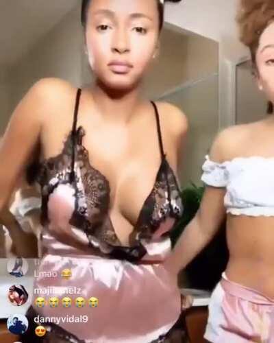 Bathroom Buddies - Cat & AB