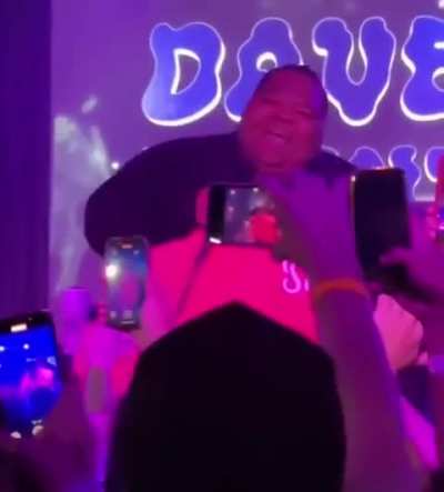 Dave Blunts performs Ye's new song WW3 and his unreleased feature