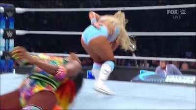 Tiffany Stratton vs Naomi 