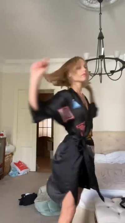 Her body 😻😻😻