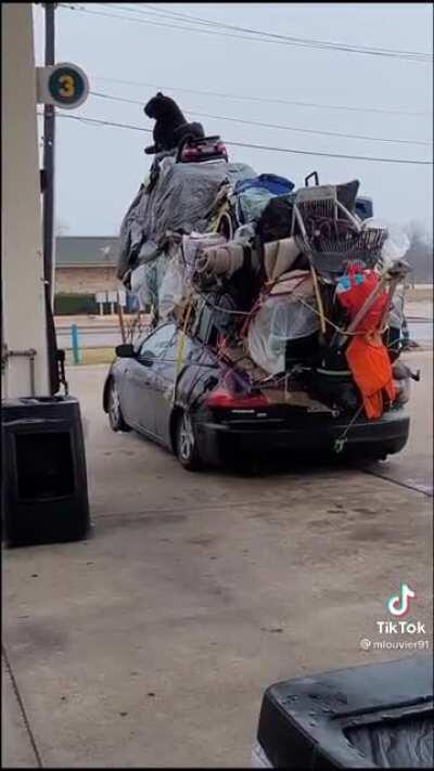 There’s even a second, smaller car on top. Right beneath the panther.