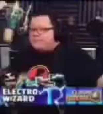 adios rmaau rojo, despidanse de el