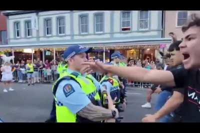 Assholes in New Zealand perform the Haka to block a pride parade