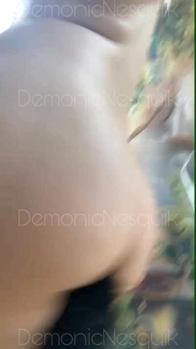 Sniff my tail hehe [sg]