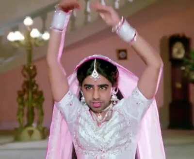 Vik got em moves doe