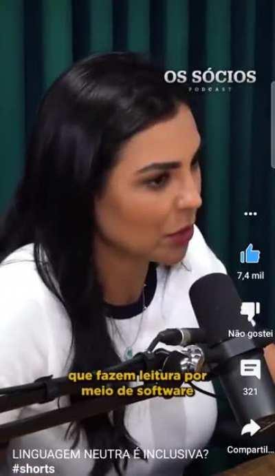 Esta coberta de fatos