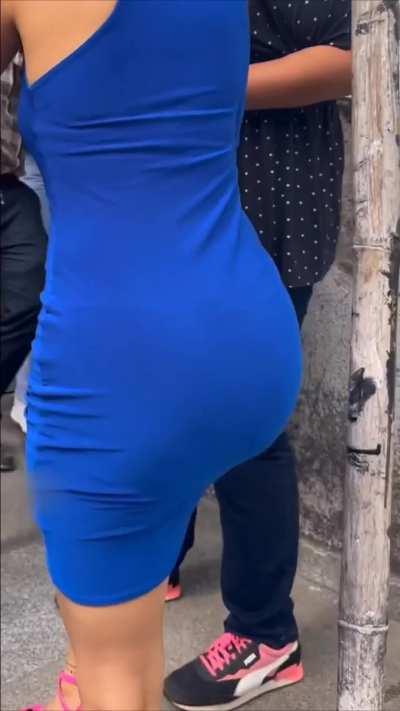 This Analslut Avneet Raand Kaur was showing off her Phat Ass for fun in Insta for all these years and now after getting a film the Bitch is even proudly showcasing it to Camera. Such a Shameless Kutiya