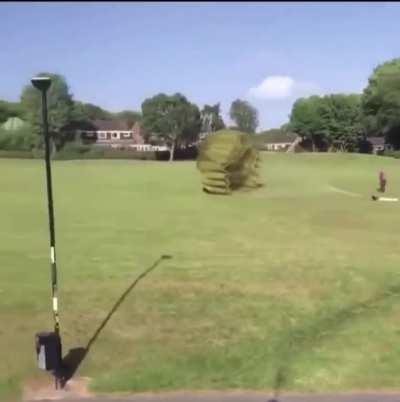 Girl decides to make an audition tape for the 82nd airborne division.