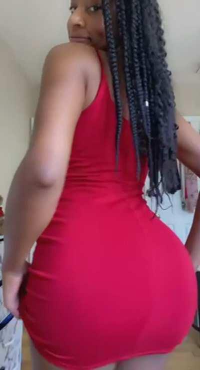 Is it ok if I don’t wear underwear on our 1st date ?