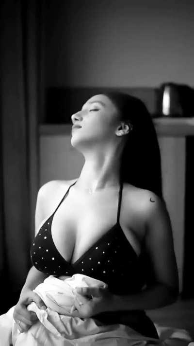 Miss Moon🥰🤩😍