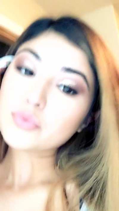 help me create more nsfw content? :)