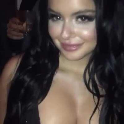 Ariel Winter showing off her big fuckable tits