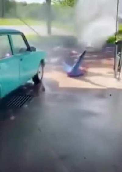 Танцуют все!