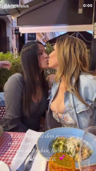 Kako se dobro ljubim! 💦💦💦